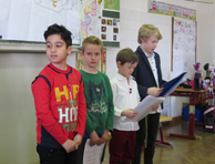 Kinder der Volksschule Buchschachen